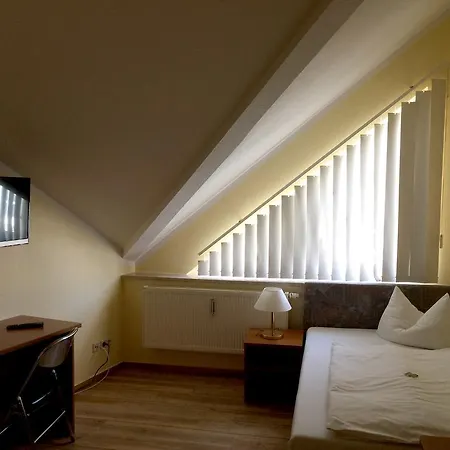 Thueringer Hof 3*