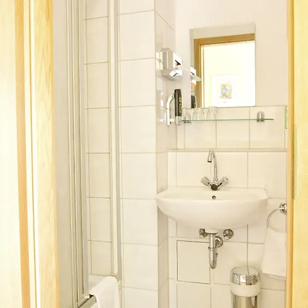 Thueringer Hof 3* Γιένα