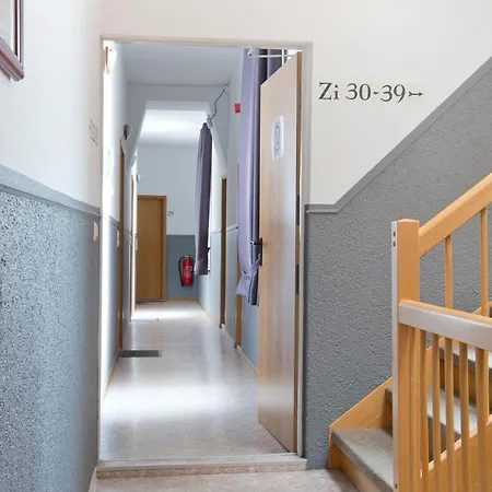 Thueringer Hof 3*